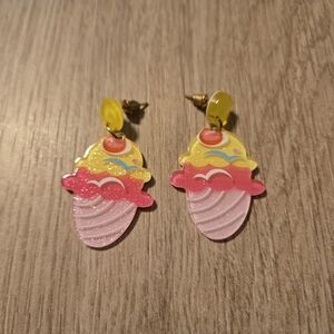 NEW ice cream cone earrings